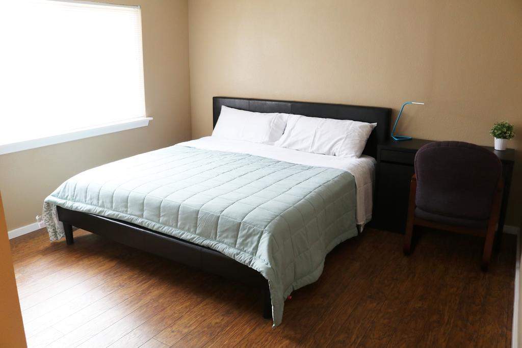Quiet, Clean And Comfortable Room Seattle Exterior foto